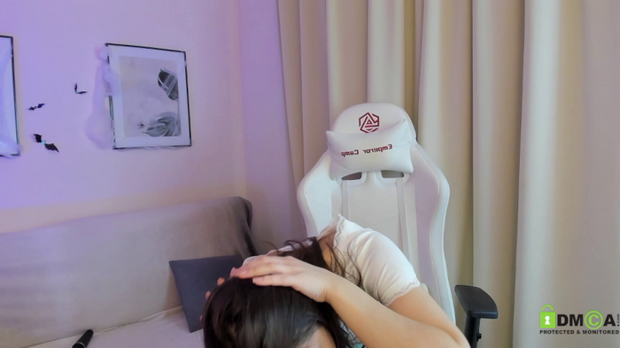 SuzyJamess