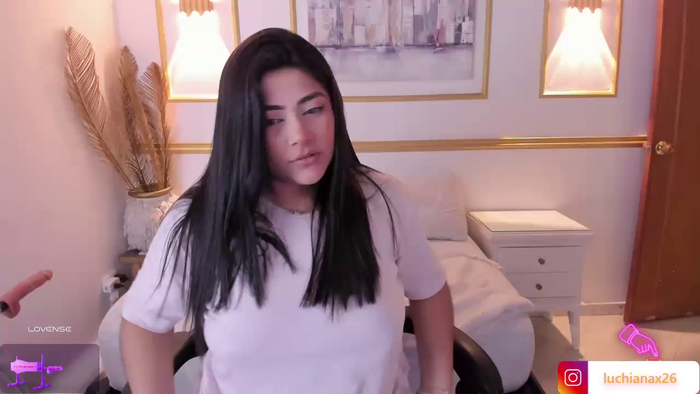 lucy26_