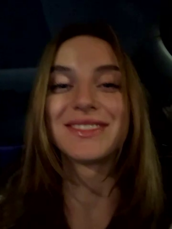 -AngelAri-