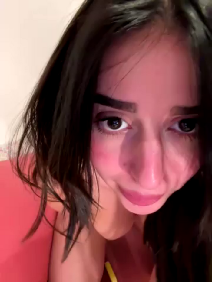 Hot_malak