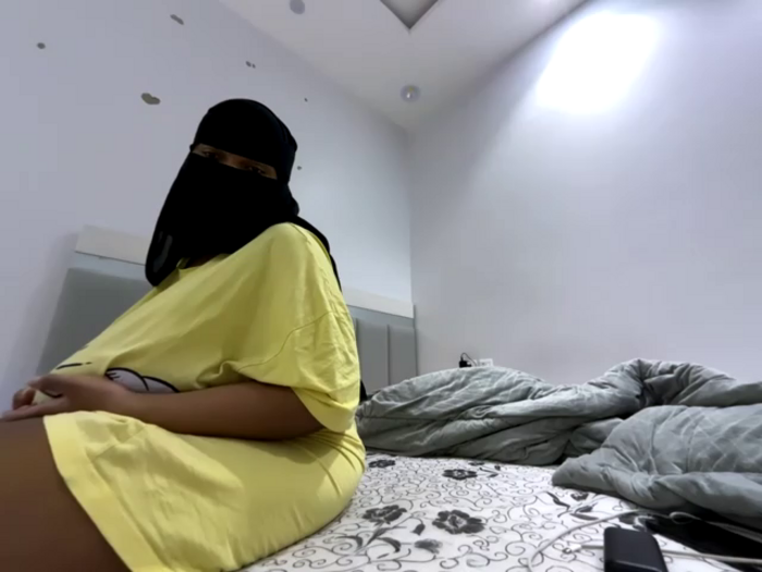 Submissive_Arab