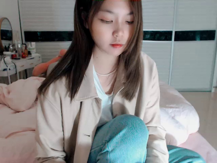 -Lucky_Girl