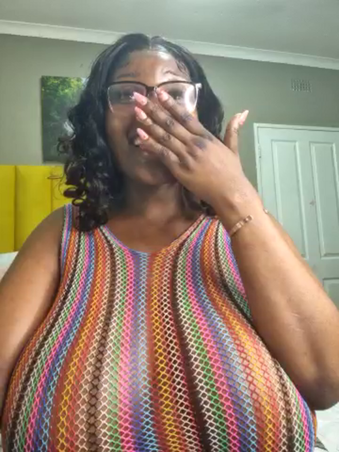 Bustygoddess32