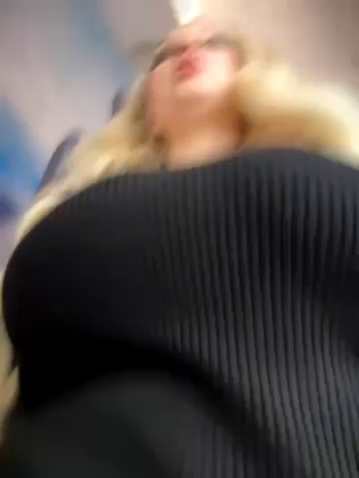 Teya_moon_