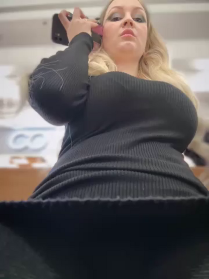 Teya_moon_