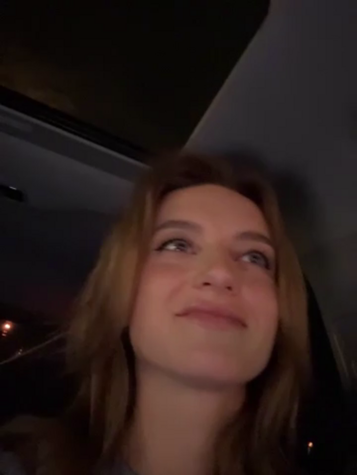 -AngelAri-