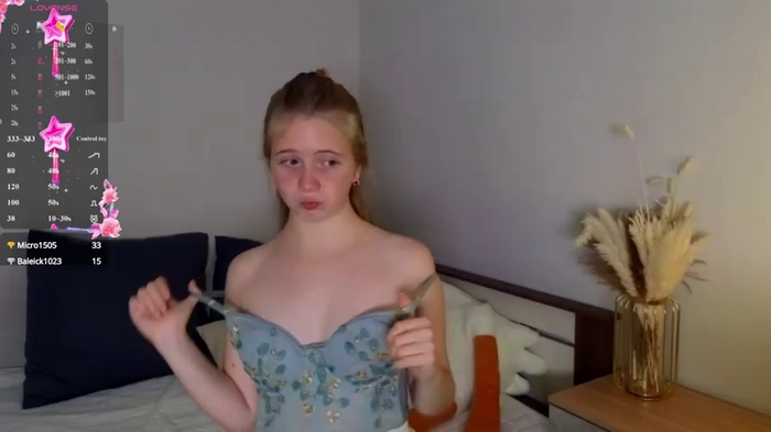 Cute_Adelin