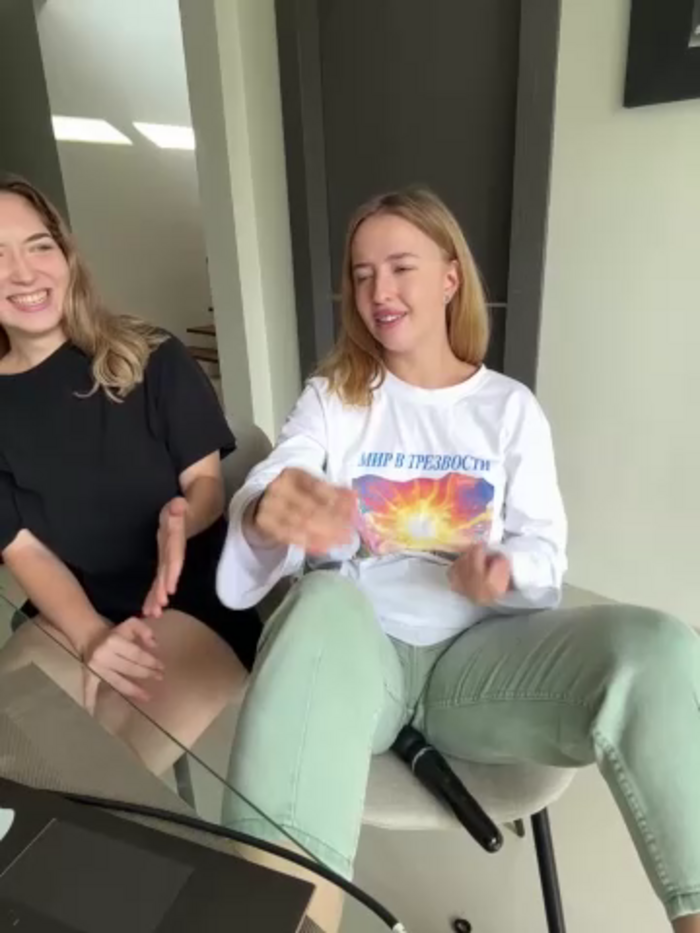 Nura_n_Sarah