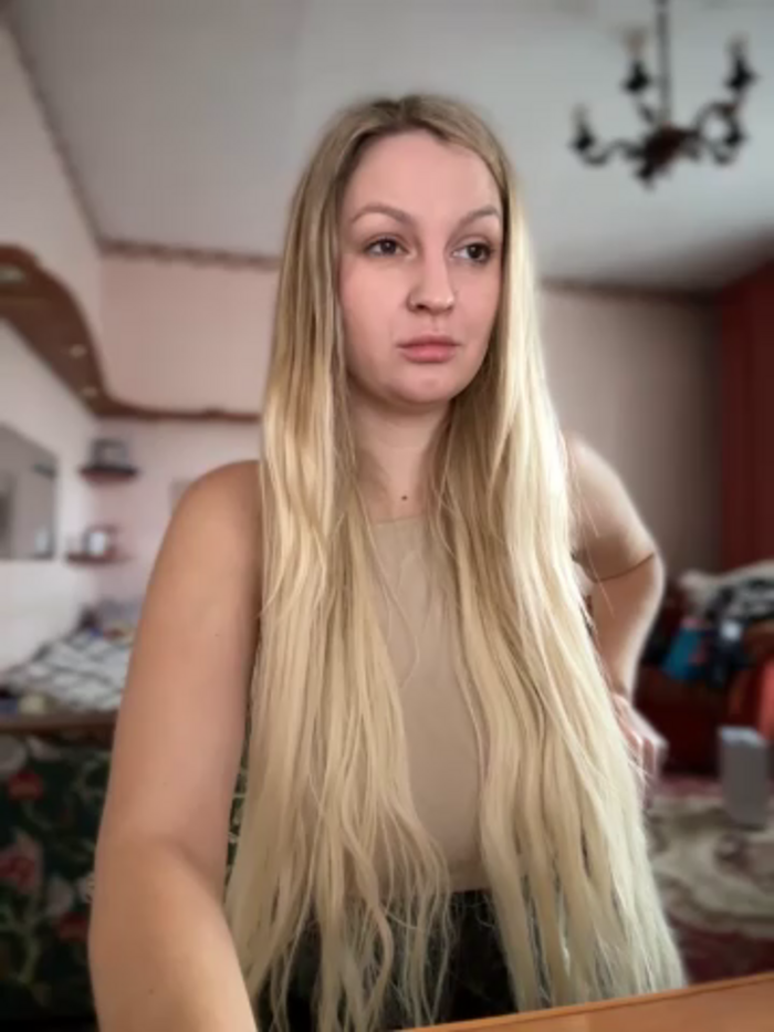 Teya_moon_