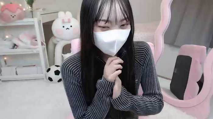 momo_room