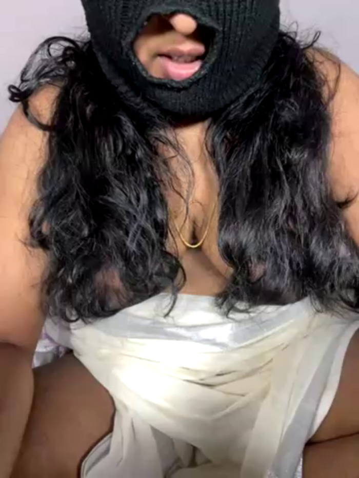 MalluArathyNambiar