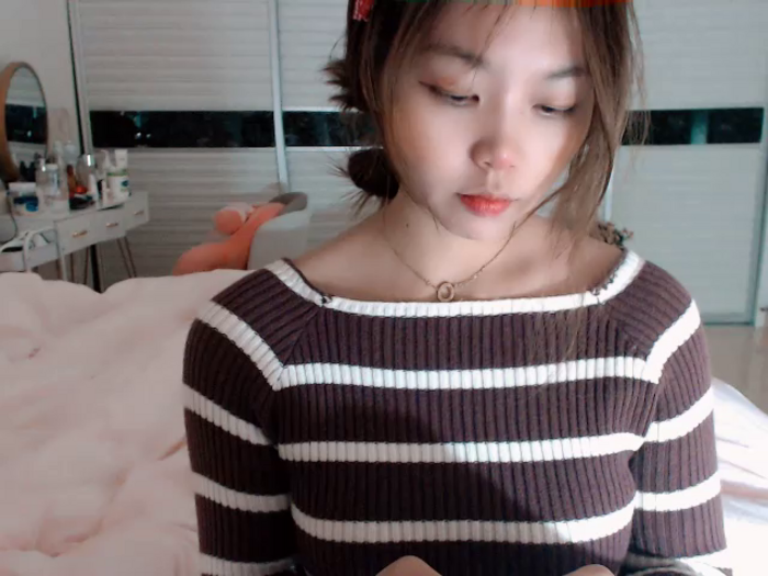 -Lucky_Girl