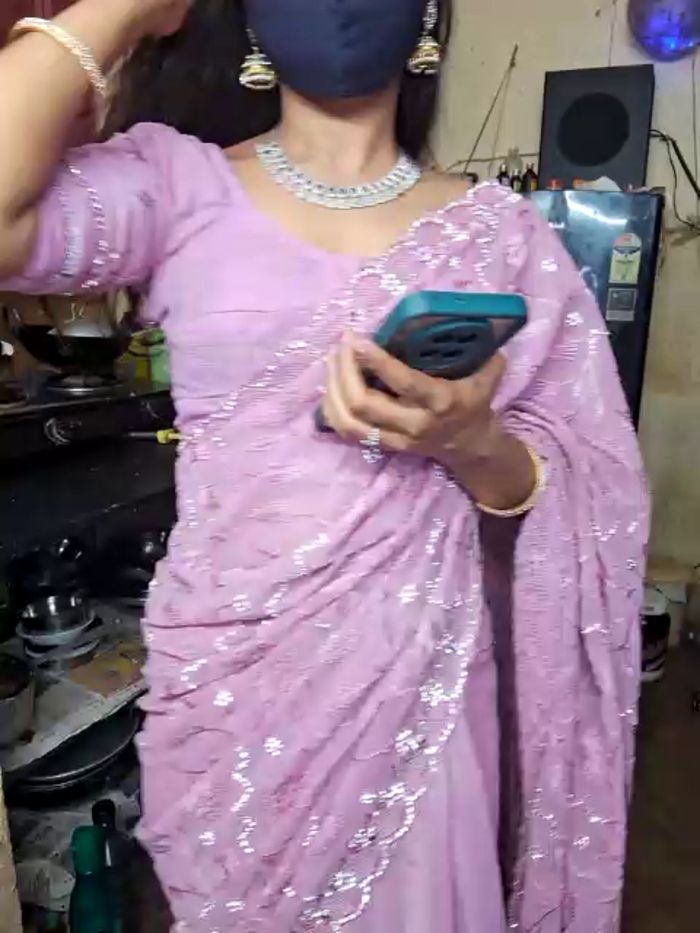 Cute-Tara