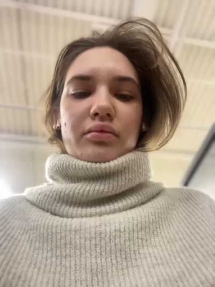 Holly_Molii