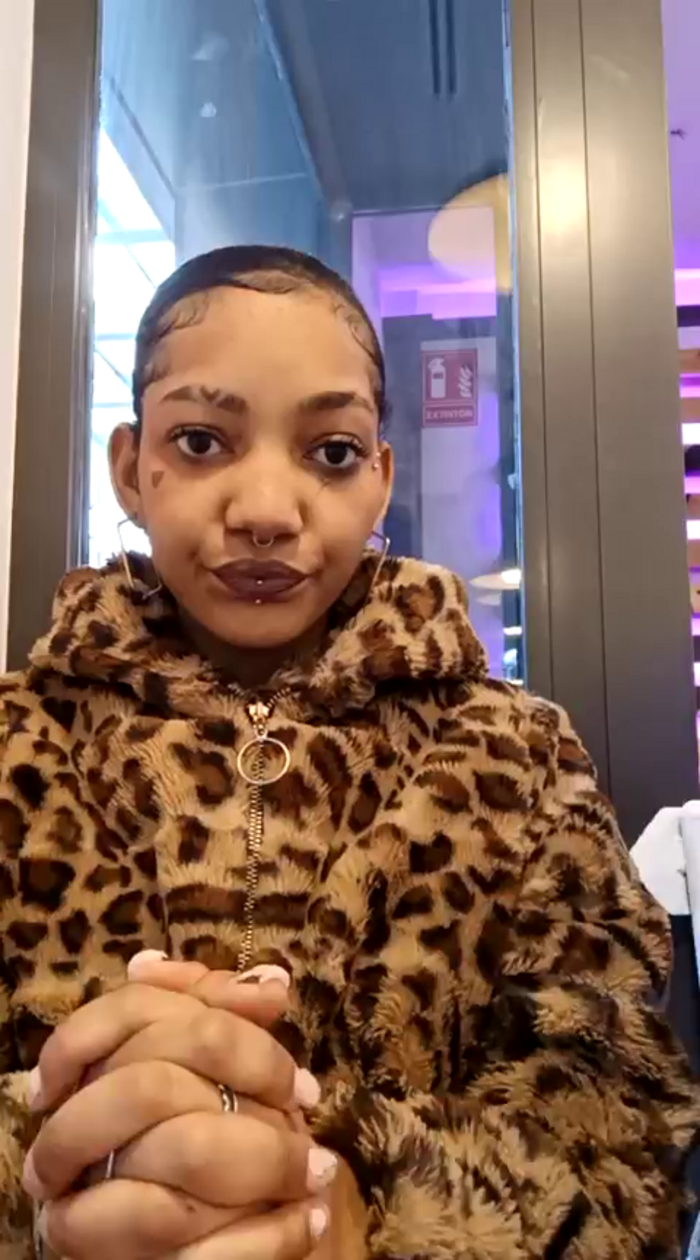 Laanegraofficial_