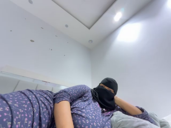 Submissive_Arab