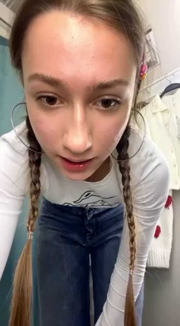 Lia__Love