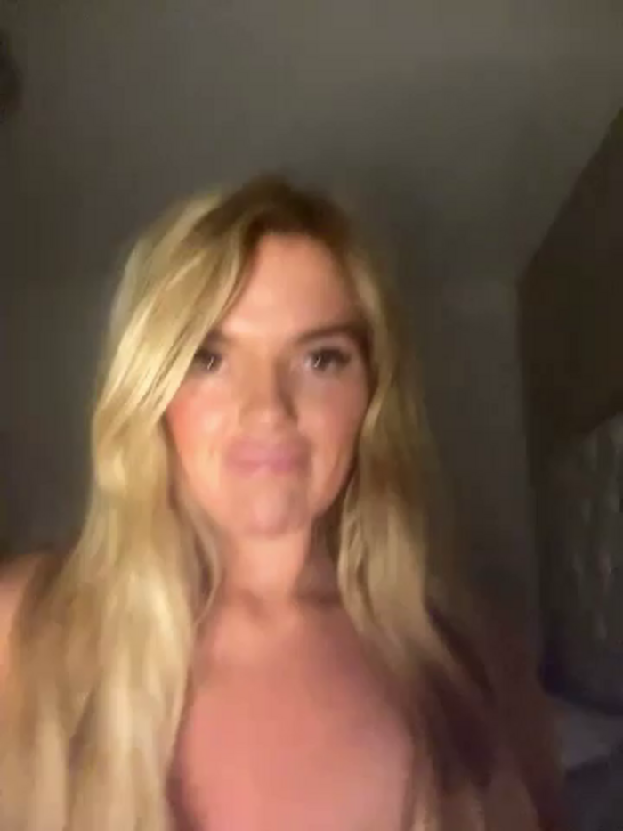 TheCumSlutBarbie