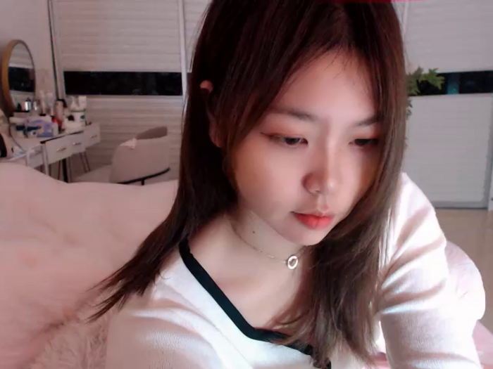 -Lucky_Girl