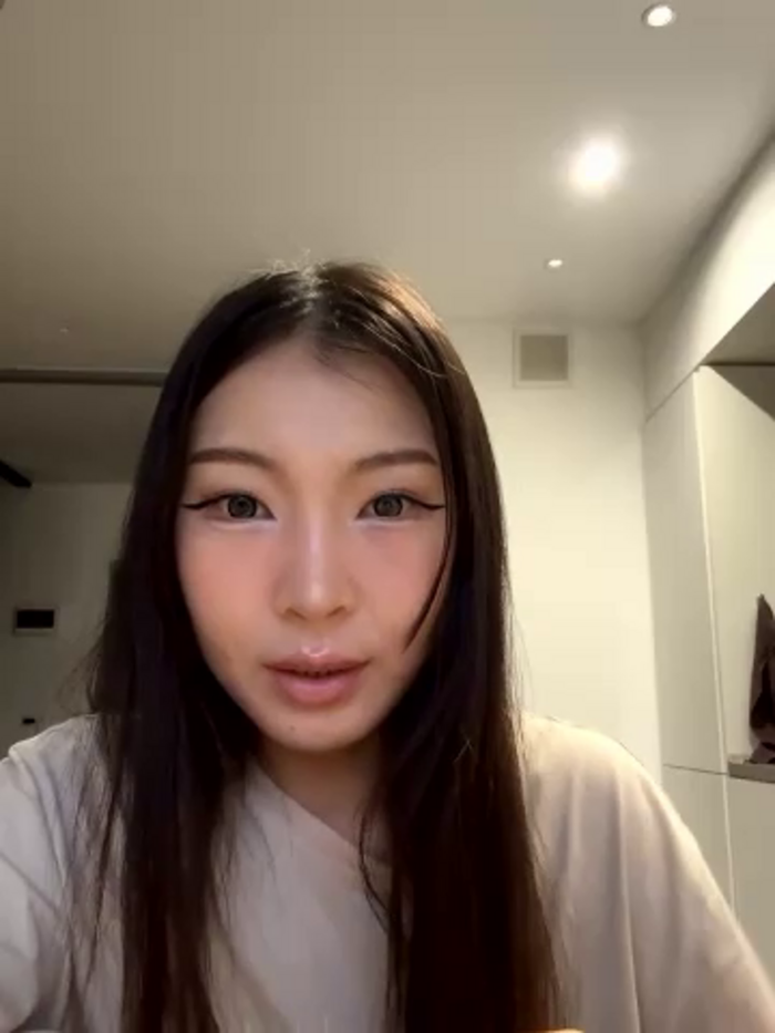 MikaAoki