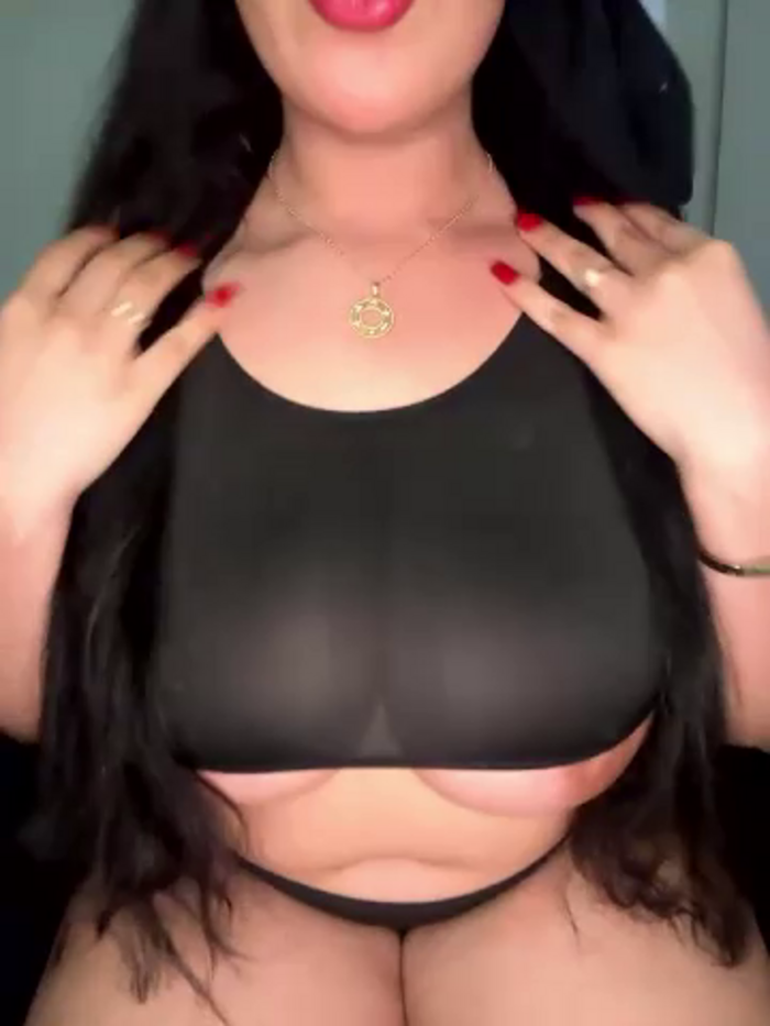 Noha-Sexy