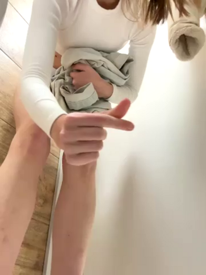-AngelAri-
