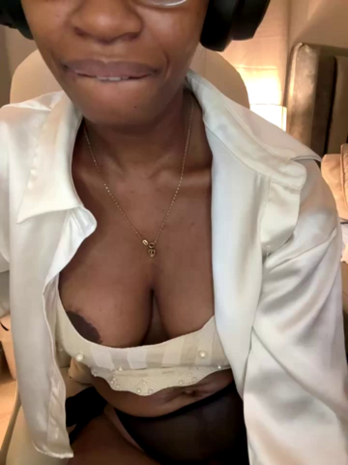 CharlottX