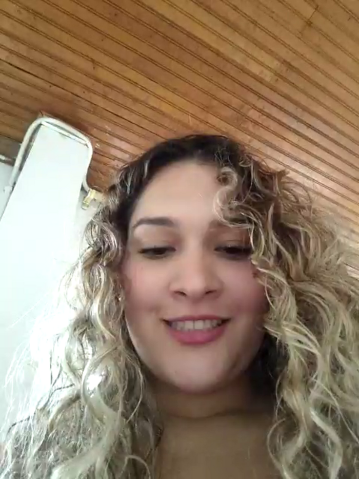 Sara_smiiith211