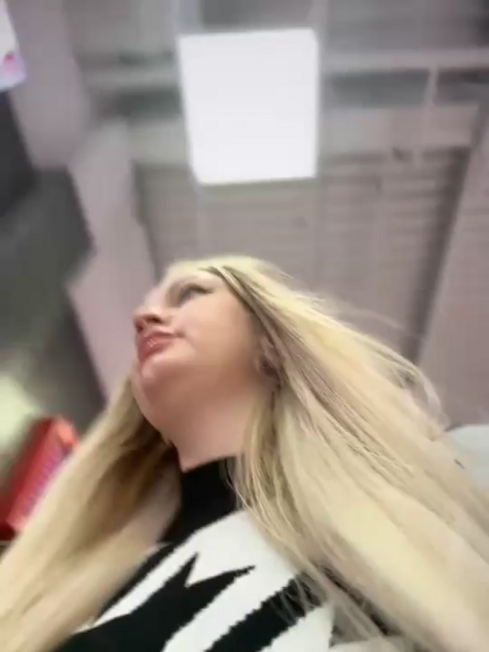 Teya_moon_