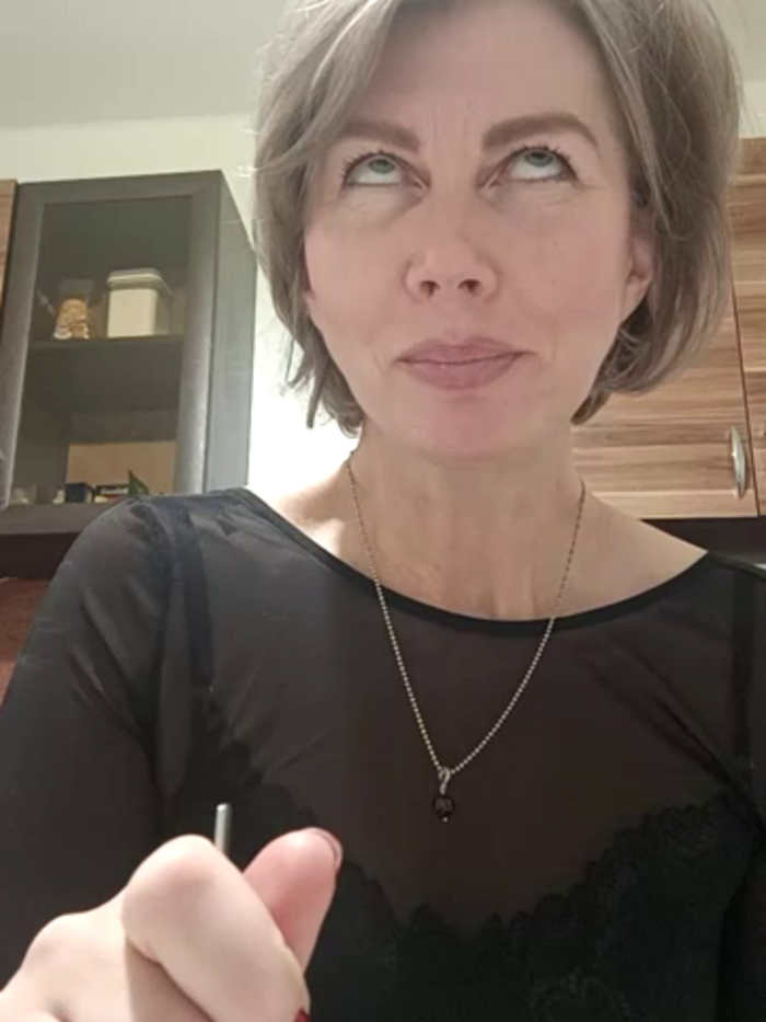 stellahere8