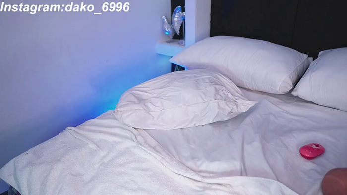 Dakota_Lee