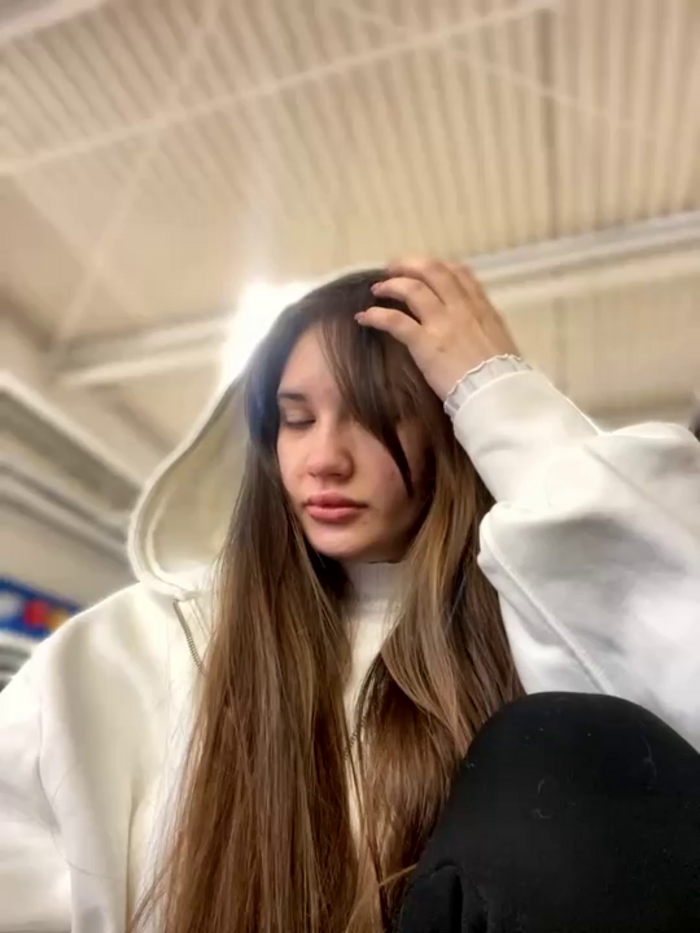 Holly_Molii