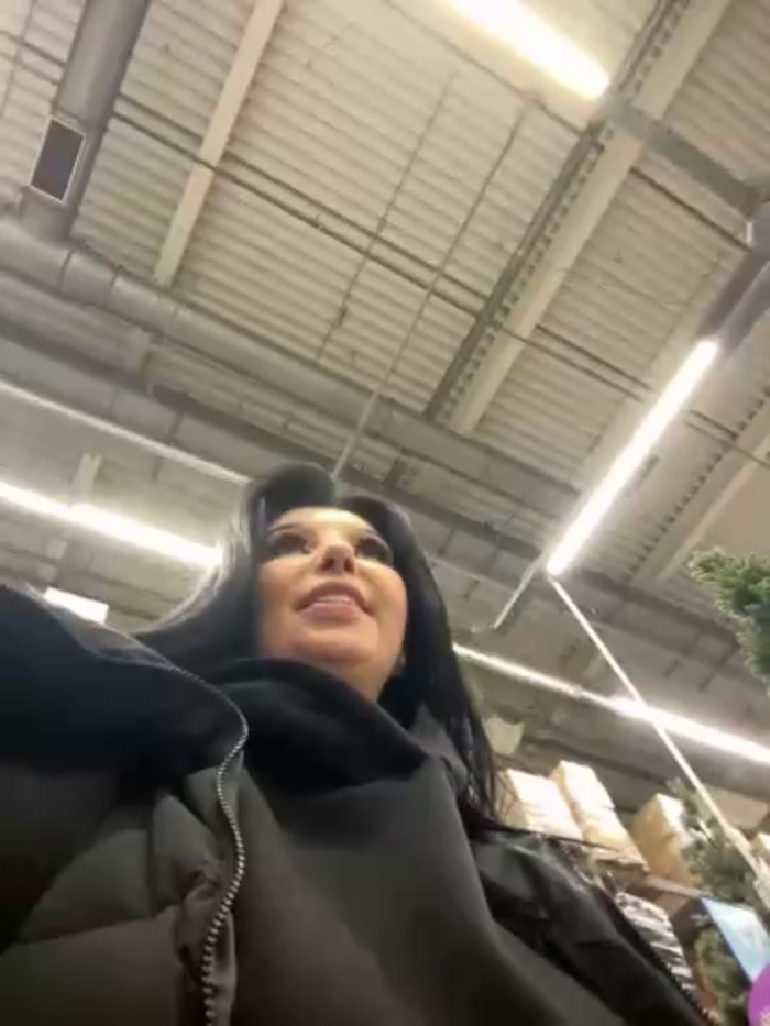 Tisha_Busty