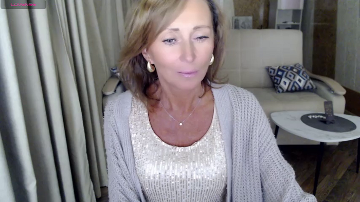 HornyMilf_777