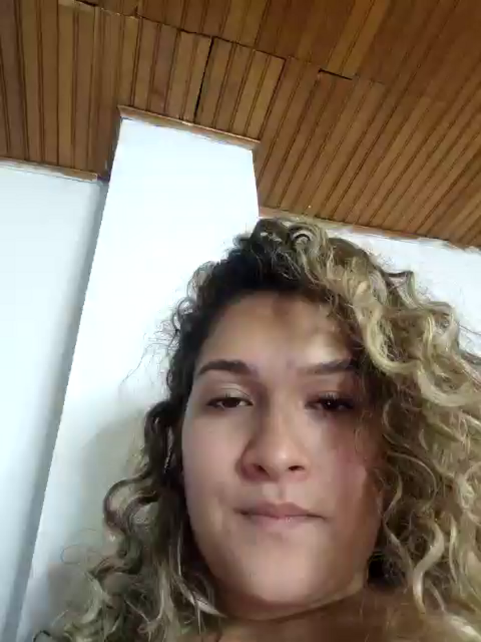 Sara_smiiith211