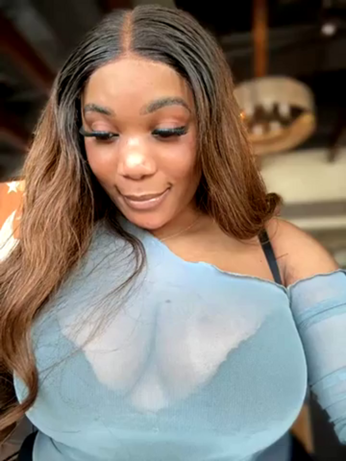 __Nessa__