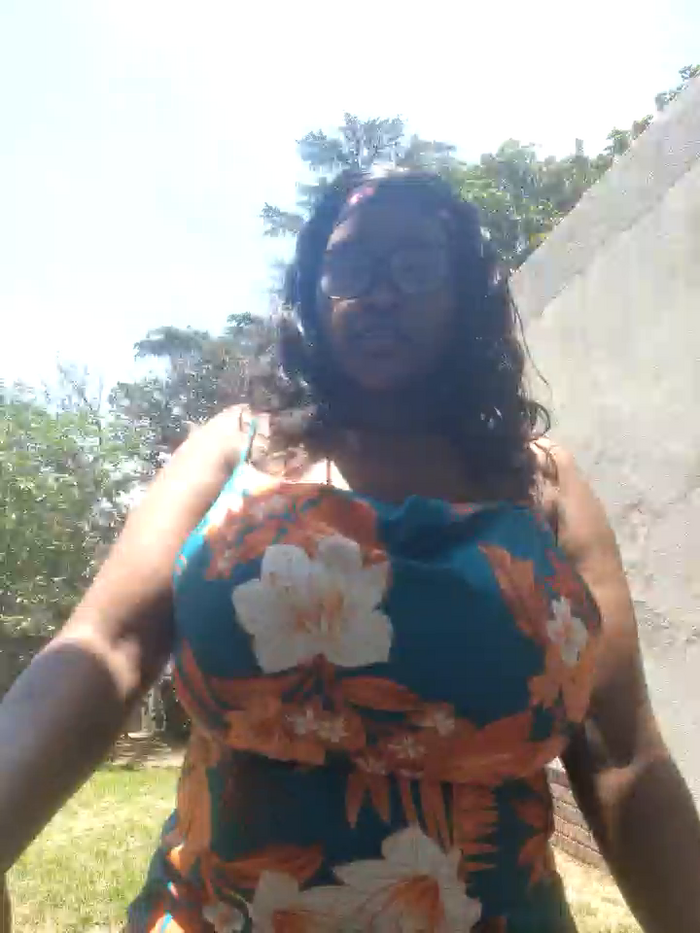 Bustygoddess32