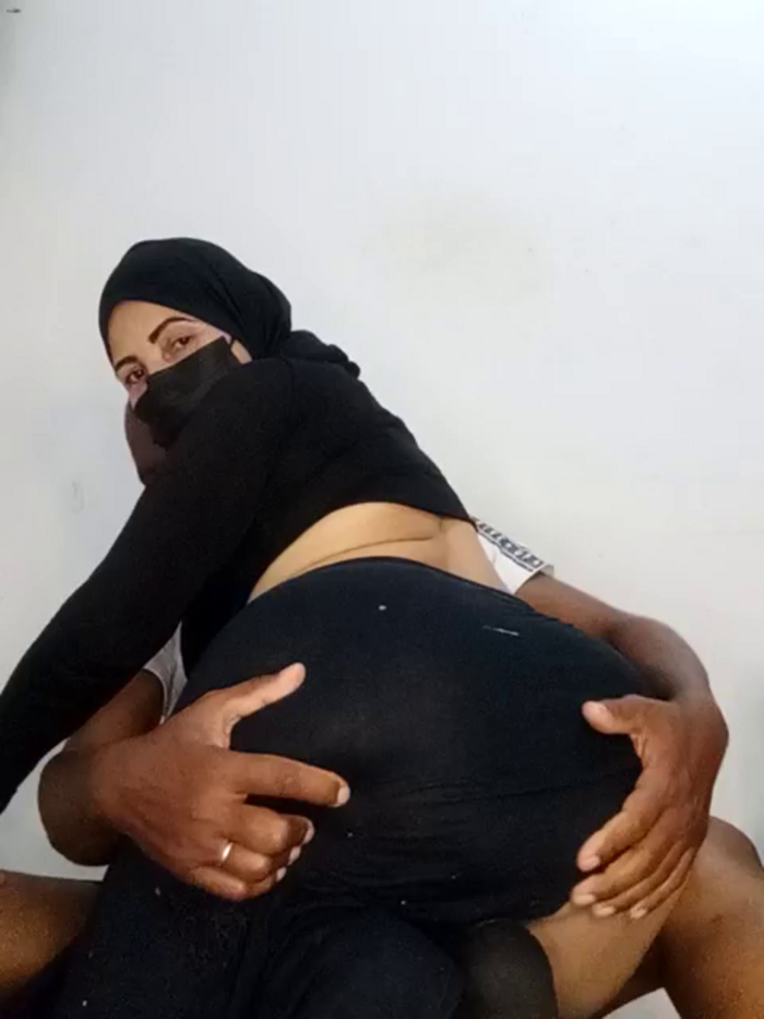 Anaan_Sexy