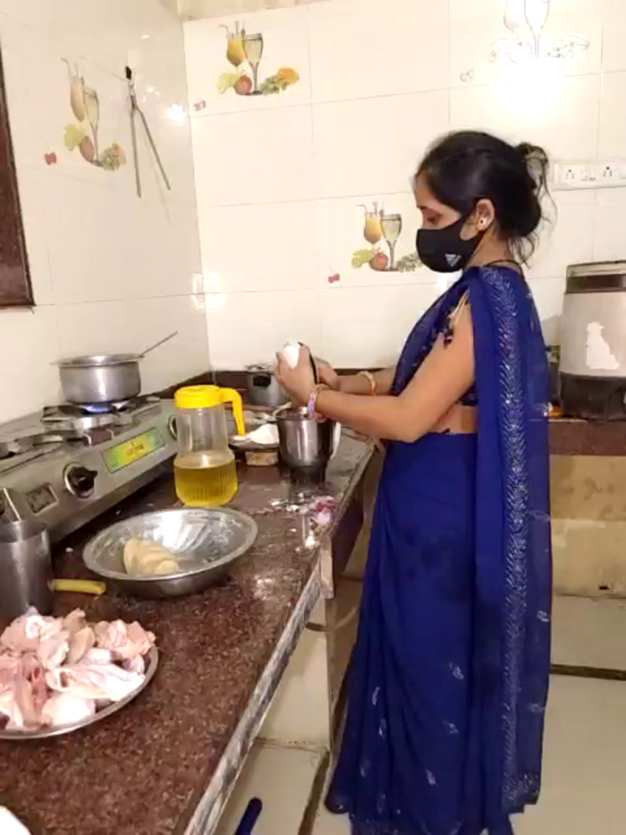 DesiRiya77