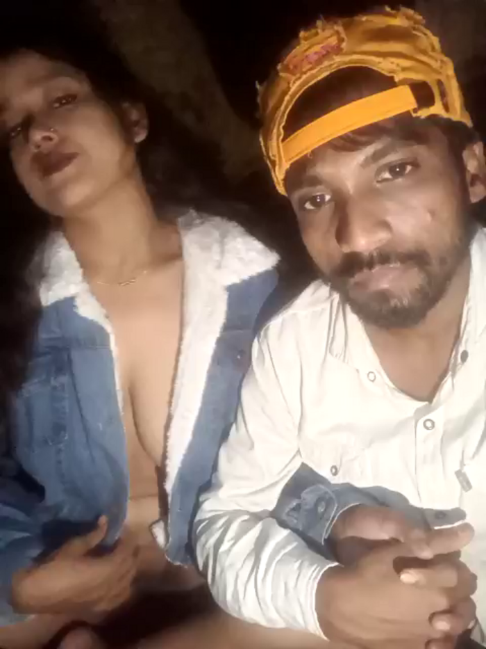 Indian_Couple3