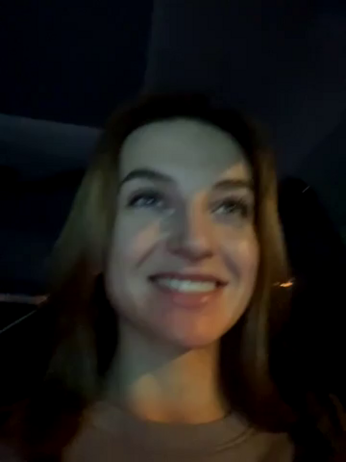-AngelAri-