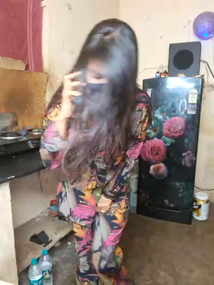 Cute-Tara