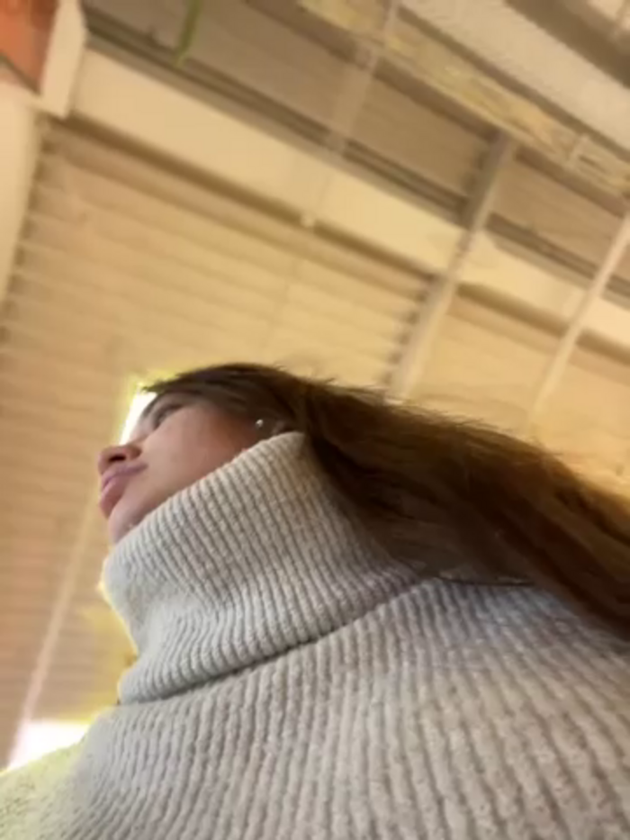 Holly_Molii