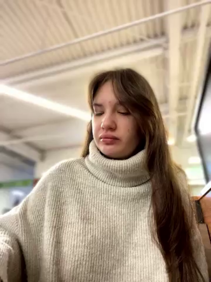 Holly_Molii