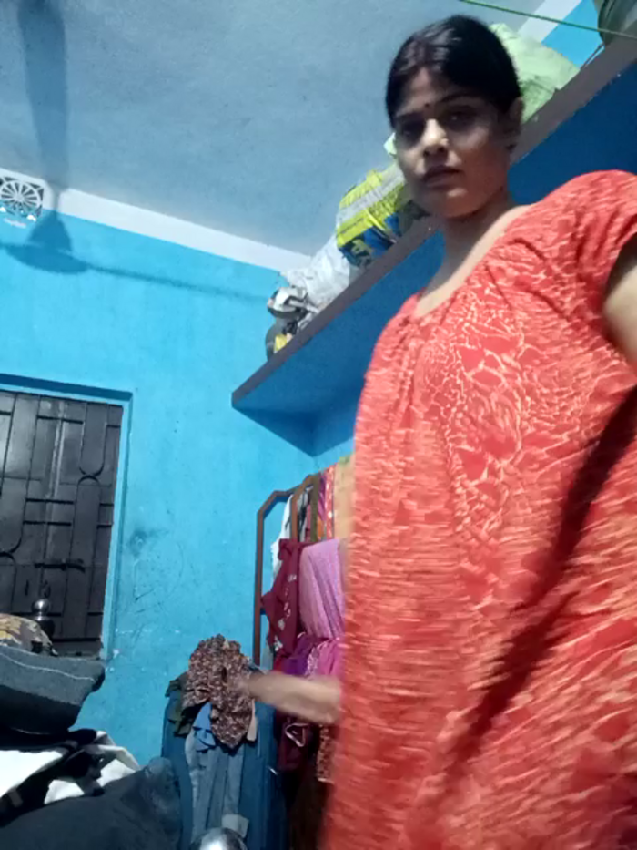Hot_Pakhi