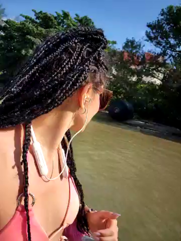 Izabella_Bella