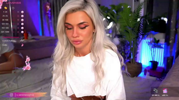 Serene_Sophiex