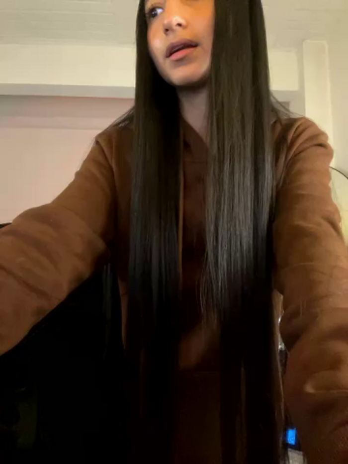 aly_golden_