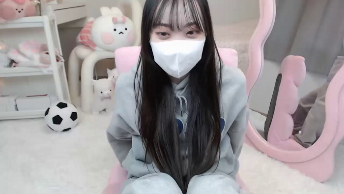 momo_room