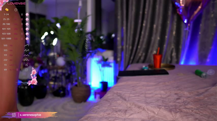 Serene_Sophiex